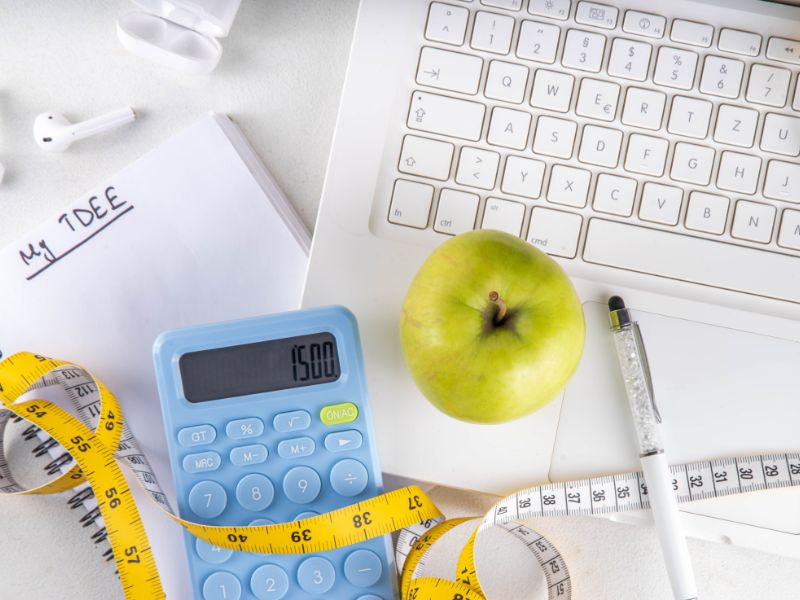 Hướng dẫn cách tính calo tiêu thụ chuẩn giúp giảm cân hiệu quả 7 Tính đúng BMR và TDEE giúp điều chỉnh lượng calo phù hợp để giảm cân hoặc duy trì vóc dáng hiệu quả