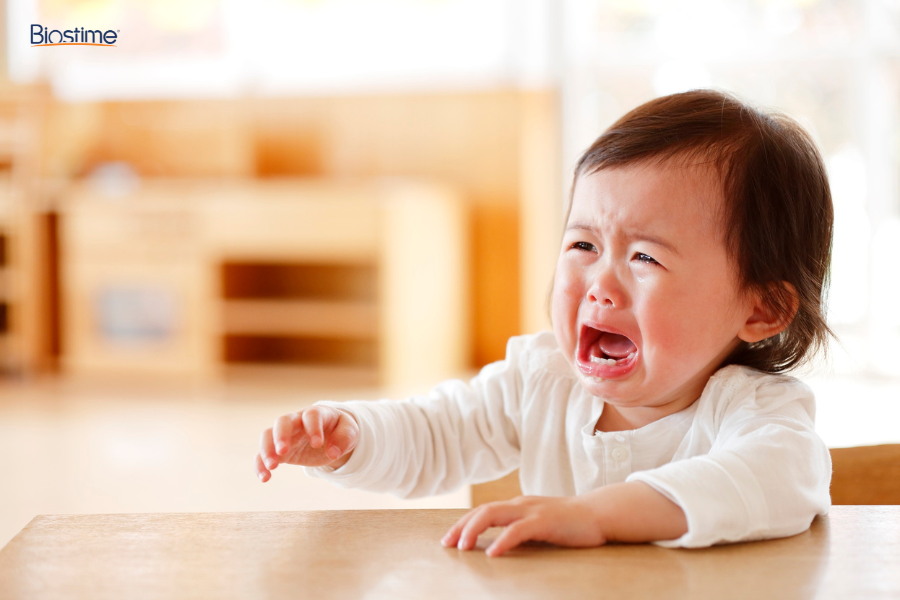 Khi bé đầy hơi, táo bón: “chuyện nhỏ” có thể hóa lớn nếu mẹ chủ quan 4 Bé bị táo bón ảnh hưởng đến sức khỏe và tinh thần của bé và cả gia đình