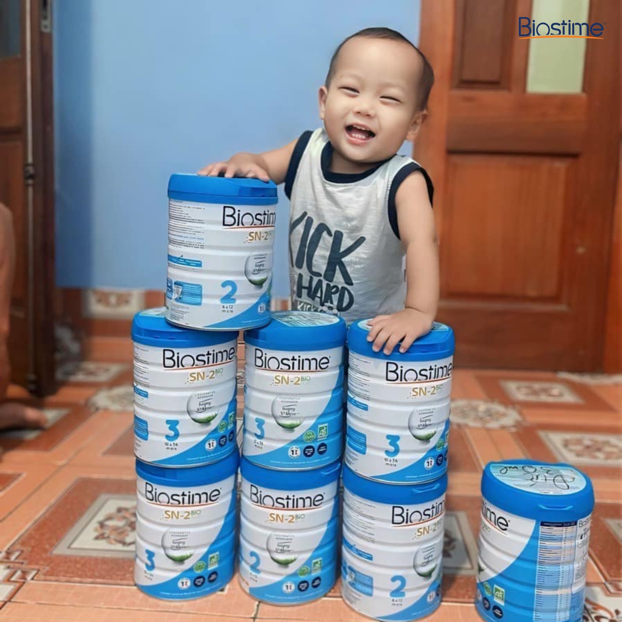 Khi con cười, mẹ biết mình đã chọn đúng – Góc nhìn từ những “fan nhí” của Biostime 4 Mẹ chọn Biostime Organic đồng hành cùng con